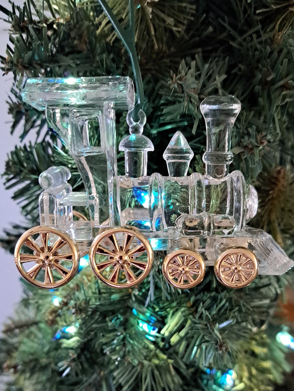 Glass Train Ornament with Gold Wheels - Clear 3-3/4"x1-1/2"x2-3/4"